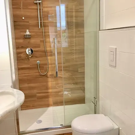 Cavallotti 21 招待所 斯培西亚