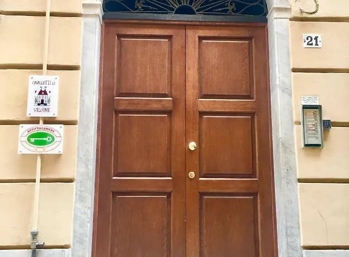 Cavallotti 21 בית הארחה 4*